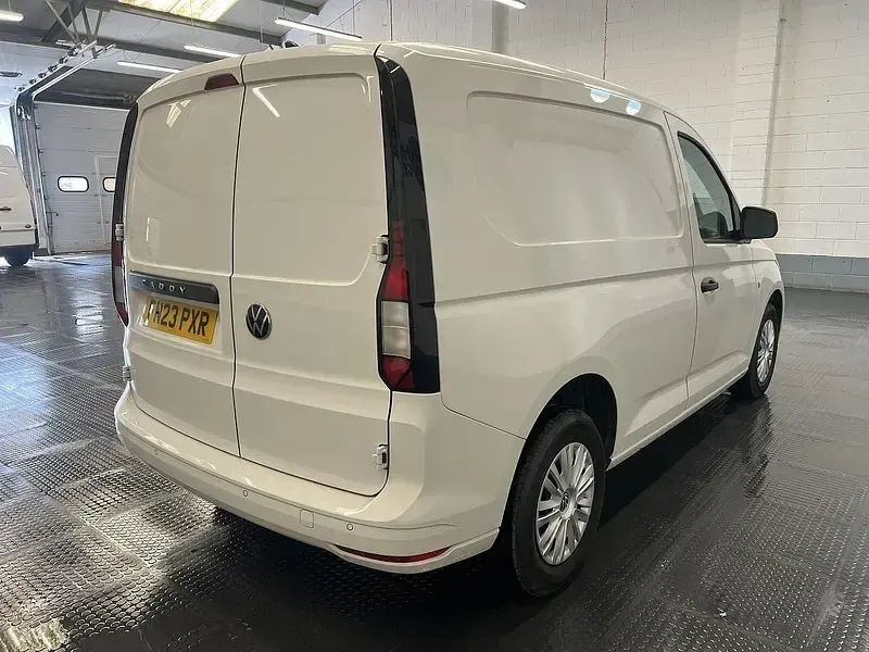 Used VW Caddy 102 HP (75 kW) 2023 White MPV