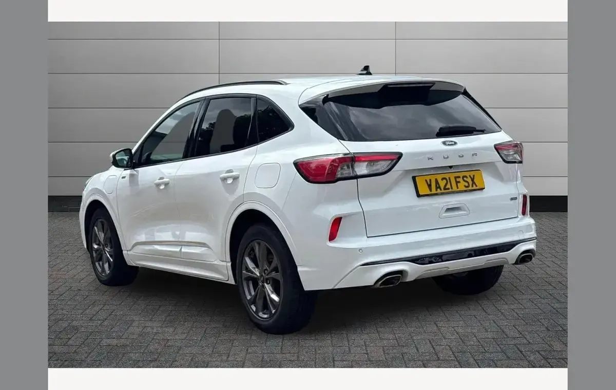 Used Ford Kuga ST-Line 225 HP (165 kW) 2021 White SUV