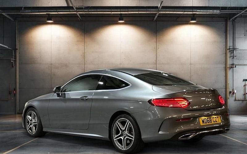 Used Mercedes C300 AMG Line Premium 245 HP (180 kW) 2020 Coupe