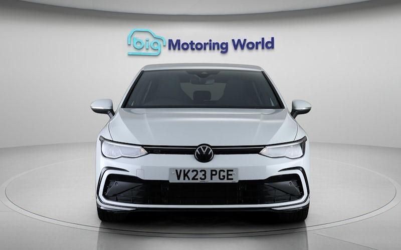 Used VW Golf VIII R-line 150 HP (110 kW) 2023 White Hatchback