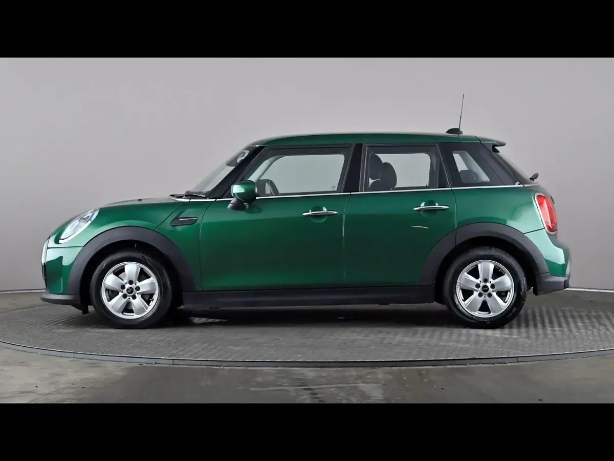 Used Mini Cooper Classic 2022 Green Hatchback