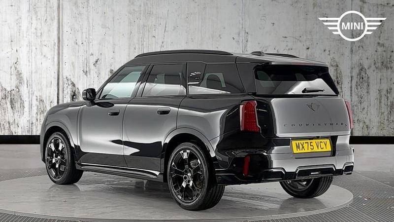 Used Mini Countryman Sport 218 HP (160 kW) 2025 Black SUV