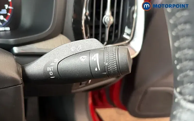Used Volvo S60 Inscription 250 HP (183 kW) 2019 Red Sedan