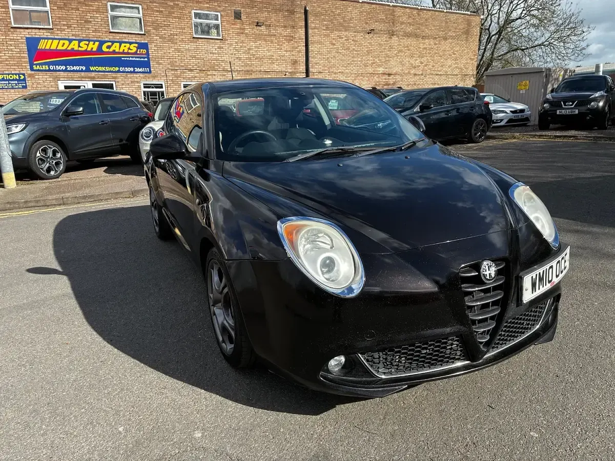 Used Alfa Romeo MiTo Lusso 155 HP (114 kW) 2010 Black Hatchback