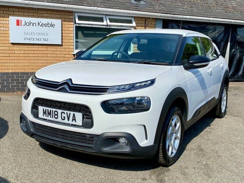 White Used 2018 Citroën C4 Cactus Feel Hatchback | £8,299 (Fair price) - Image 1/4