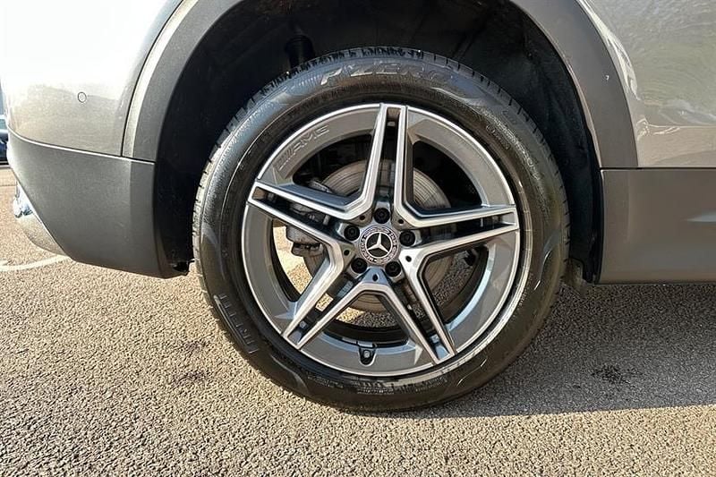 Used Mercedes GLB200 AMG Line Premium 163 HP (119 kW) 2025 Grey SUV