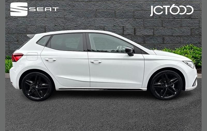 Used Seat Ibiza Black Edition 113 HP (83 kW) 2025 White Hatchback