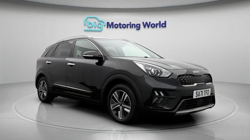 Used 2021 Kia Niro 2 SUV | £17,300 (Fair price) - Image 1/4