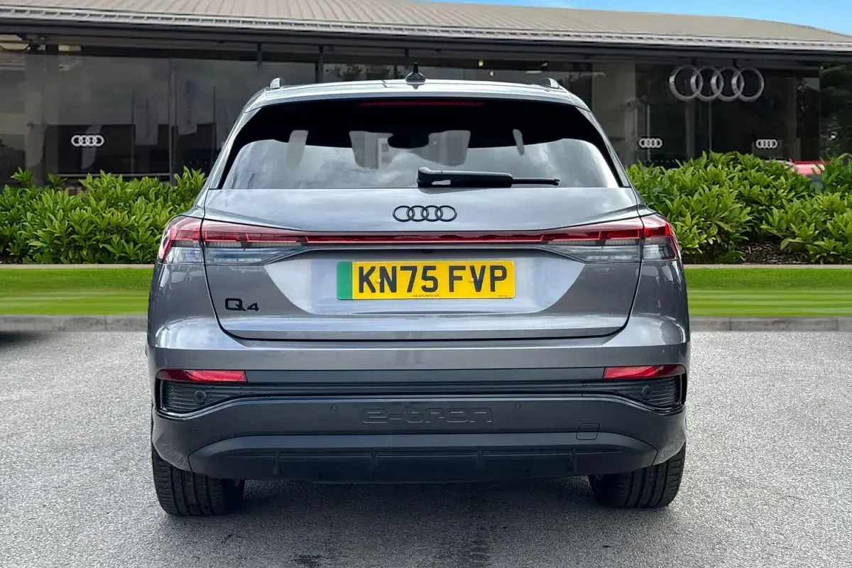 Used Audi Q4 e-tron Black Edition 210 kW (286 HP) 2025 Grey SUV
