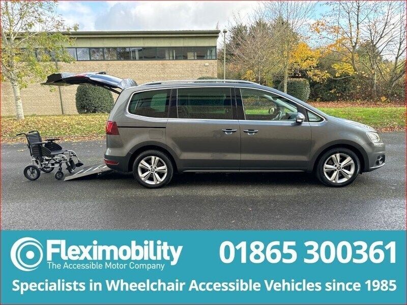 Grey Used 2016 Seat Alhambra SE MPV | £17,450 (Expensive) - Image 1/4