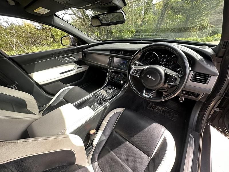 Used Jaguar XF S 300 HP (220 kW) 2016 Grey Sedan