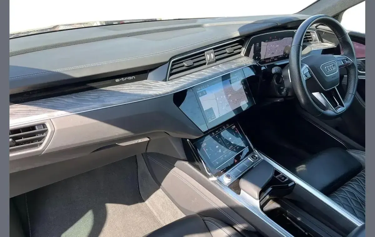 Used Audi e-tron Sportback Advanced 300 kW (408 HP) 2022 Grey SUV