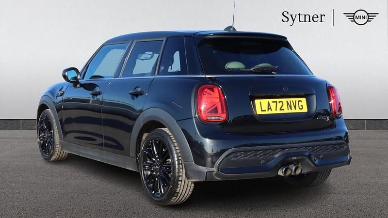 Used Mini Cooper S Exclusive 176 HP (129 kW) 2023 Black Hatchback