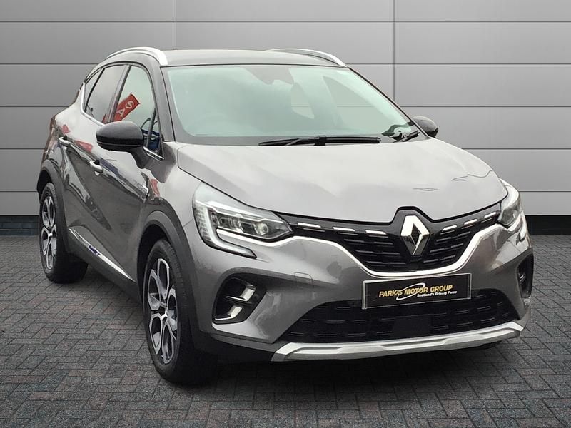 Used Renault Captur Techno 160 HP (117 kW) 2023 Grey/black  SUV