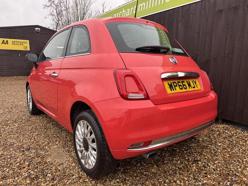 Used Fiat 500 Lounge 69 HP (50 kW) 2016 Pink Hatchback