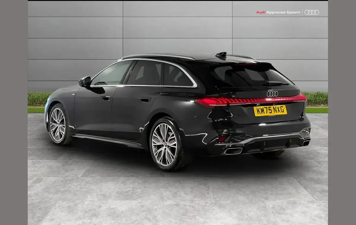 Used Audi A5 S-Line 204 HP (150 kW) 2025 Black Estate