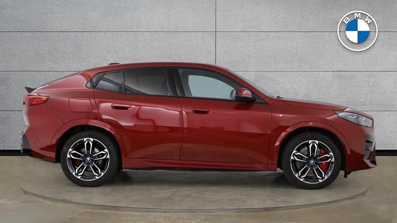 Used BMW iX2 M Sport 147 kW (201 HP) 2025 Red SUV