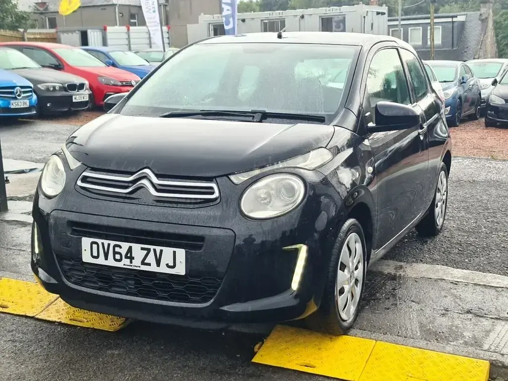 Used Citroën C1 Feel 68 HP (50 kW) 2014 Black Hatchback