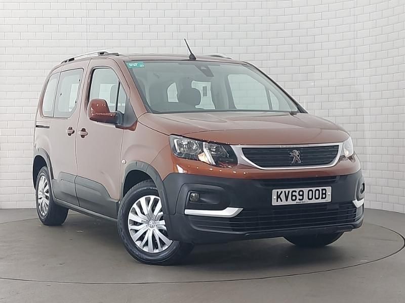 Bronze Used 2019 Peugeot Rifter Active MPV | £12,498 (Fair price) - Image 1/4