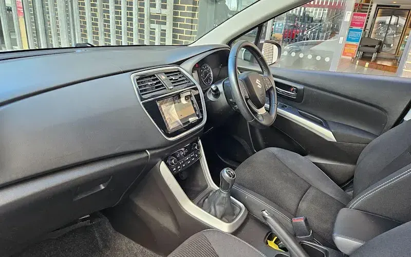 Used Suzuki SX4 S-Cross SZ-T 111 HP (81 kW) 2018 White SUV