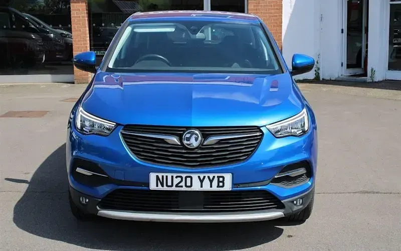 Used Vauxhall Grandland X Business Edition 131 HP (96 kW) 2020 Blue SUV
