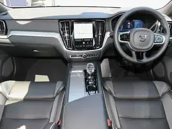 New Volvo V60 Plus 197 HP (144 kW) 2025 Silver Estate