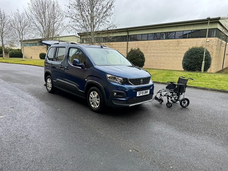 Used Peugeot Rifter Allure 2019 Blue MPV