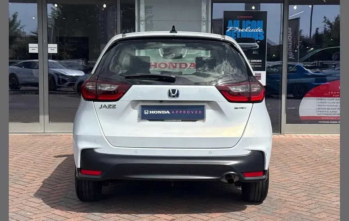Used Honda Jazz Elegance 122 HP (89 kW) 2023 White Hatchback