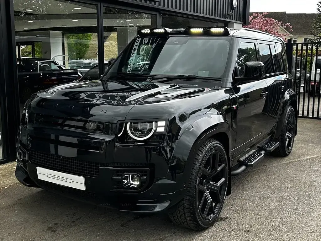 Nowe Land Rover Defender HSE Dynamic 2025 Czarny SUV