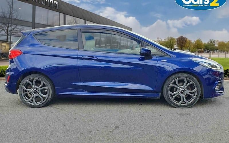 Second-hand Ford Fiesta ST-Line X 140 CP (102 kW) 2018 Albastru Hatchback
