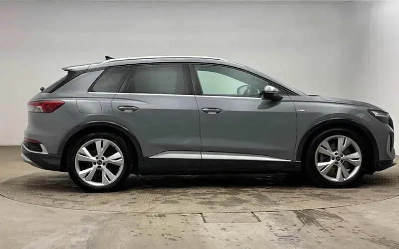 Used Audi Q4 e-tron S-Line 150 kW (204 HP) 2023 SUV