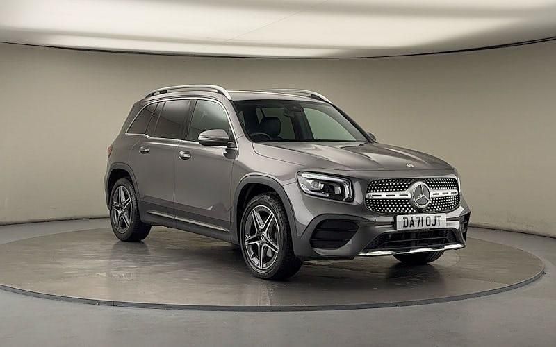 Mountain grey Used 2022 Mercedes GLB200 AMG line SUV | £25,700 (Fair price) - Image 1/4