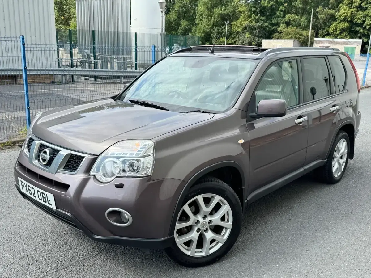 Used Nissan X-Trail Tekna 173 HP (127 kW) 2012 Beige SUV
