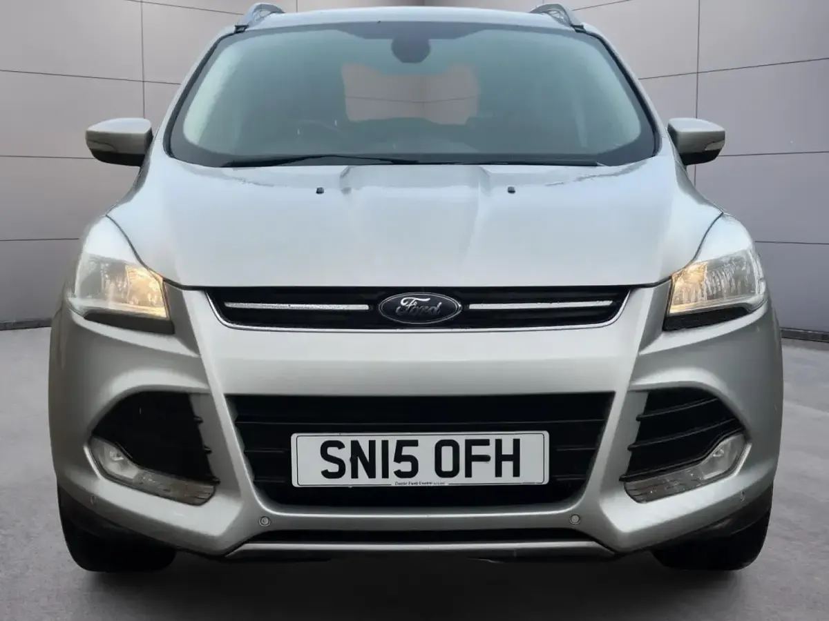 Used Ford Kuga Titanium 180 HP (132 kW) 2015 Silver SUV