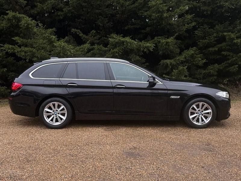 Used BMW 525 Comfort Edition 218 HP (160 kW) 2013 Black Estate