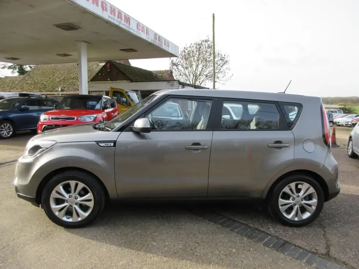 Used Kia Soul Plus 126 HP (92 kW) 2014 Silver SUV