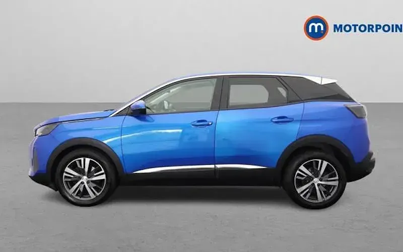 Used Peugeot 3008 Allure 131 HP (96 kW) 2023 SUV