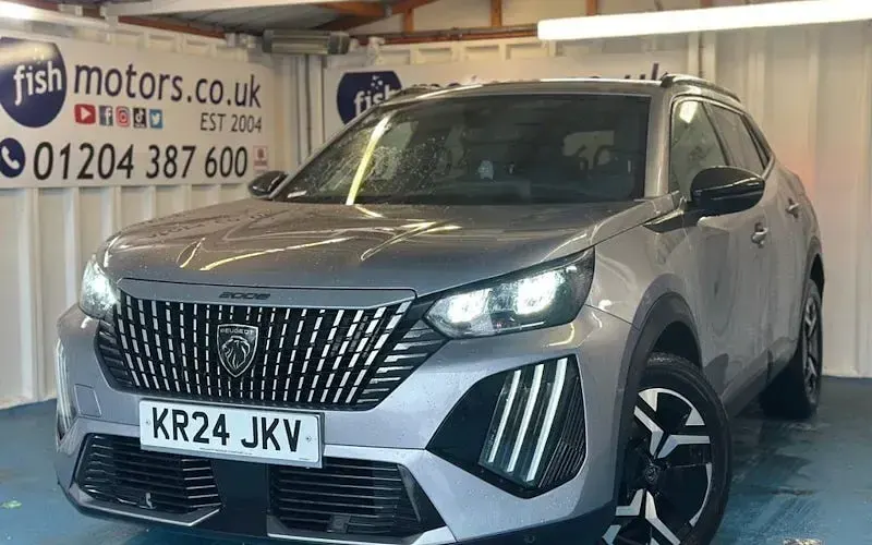Used Peugeot 2008 Allure 131 HP (96 kW) 2024 SUV
