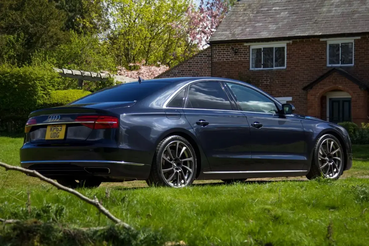 Usado Audi A8 Comfort 2014 Azul Sedan
