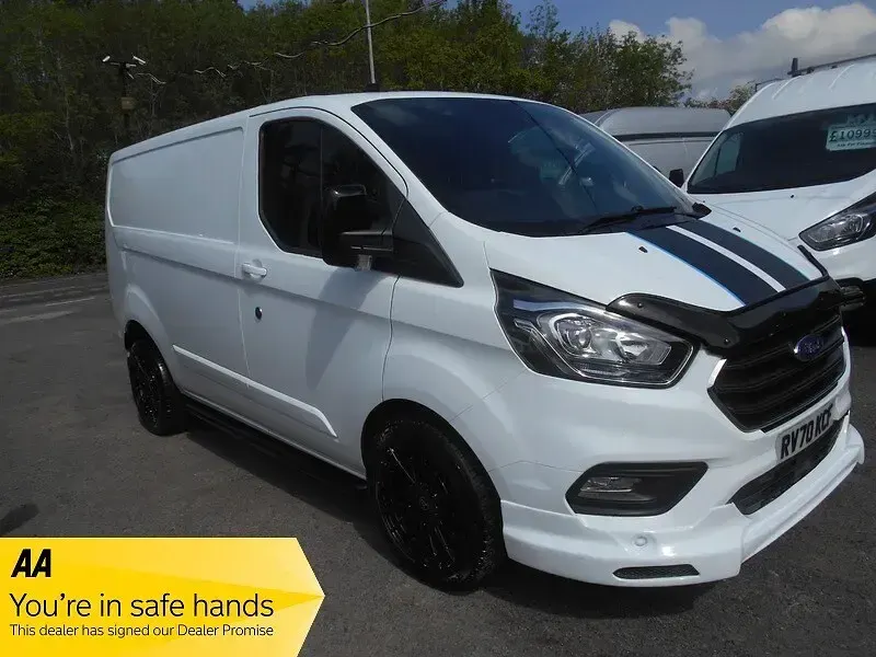 Used Ford Transit Custom Limited 130 HP (95 kW) 2020 White Van