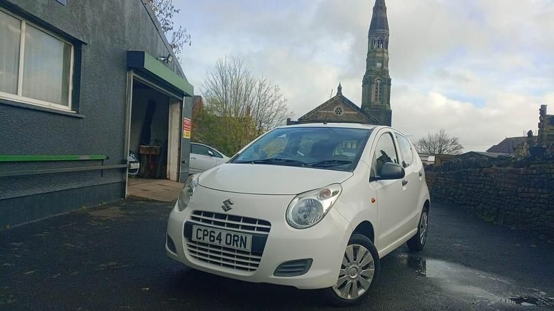 White Used 2015 Suzuki Alto Hatchback | £2,699 (Fair price) - Image 1/4