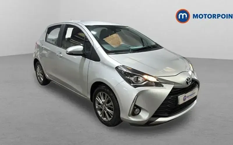 Usado Toyota Yaris 111 HP (81 kW) 2020 Citadino
