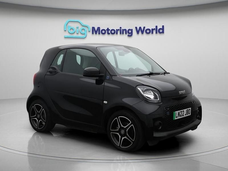 Black Used 2022 Smart ForTwo Electric Drive Premium Coupe | £8,100 - Image 1/4