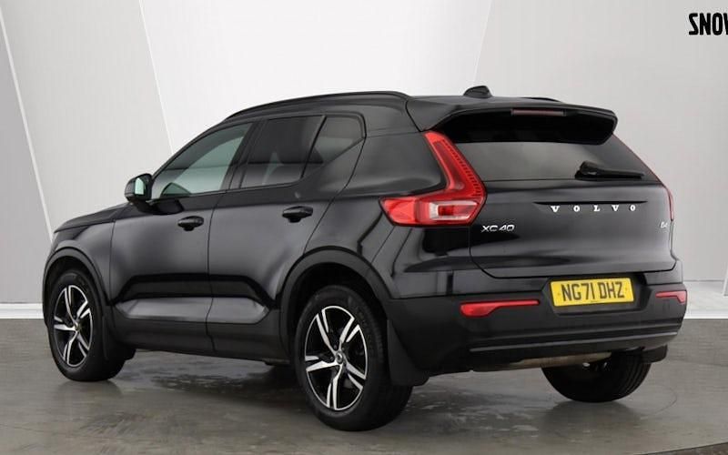 Used Volvo XC40 R-Design 197 HP (144 kW) 2021 SUV