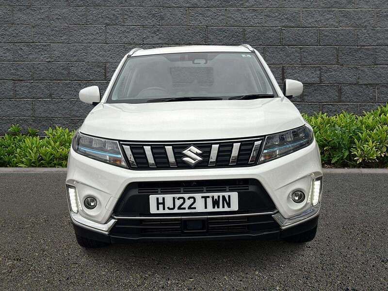 Used Suzuki Vitara SZ-T 129 HP (94 kW) 2022 White SUV