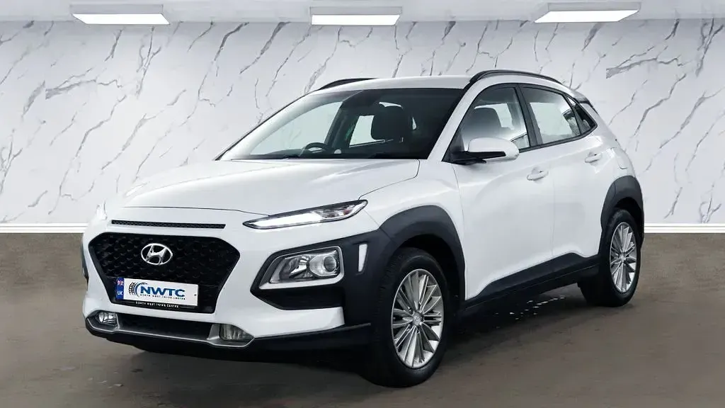Used Hyundai Kona SE 120 HP (88 kW) 2018 White SUV