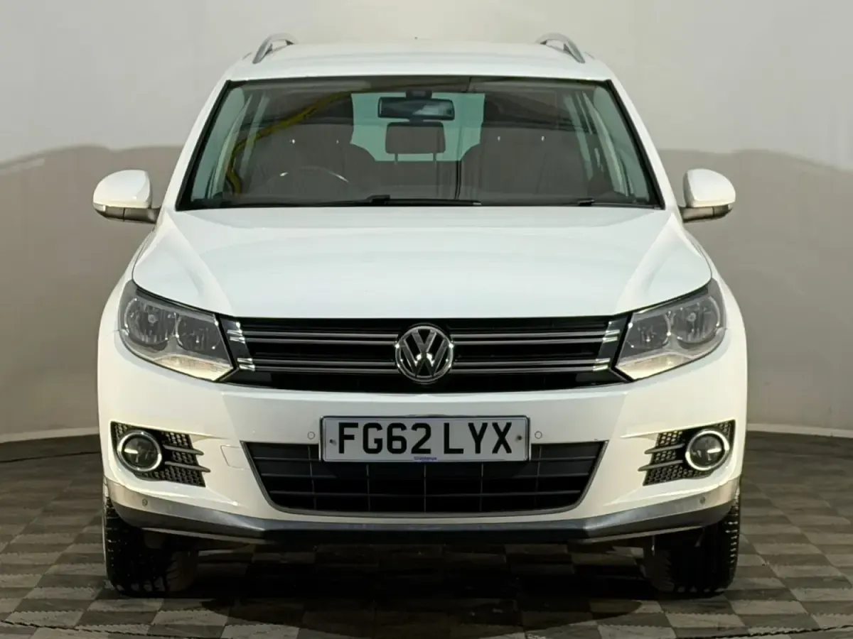 Used VW Tiguan SE 140 HP (102 kW) 2012 White SUV