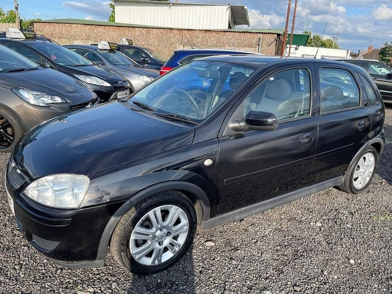 Used Vauxhall Corsa Active 90 HP (66 kW) 2006 Black Hatchback