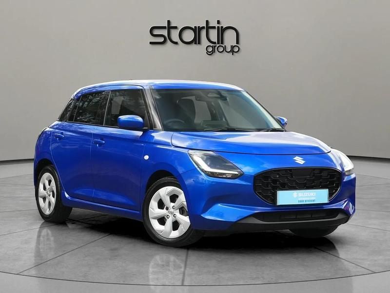 Used 2024 Suzuki Swift Hatchback | £15,999 (Fair price) - Image 1/4