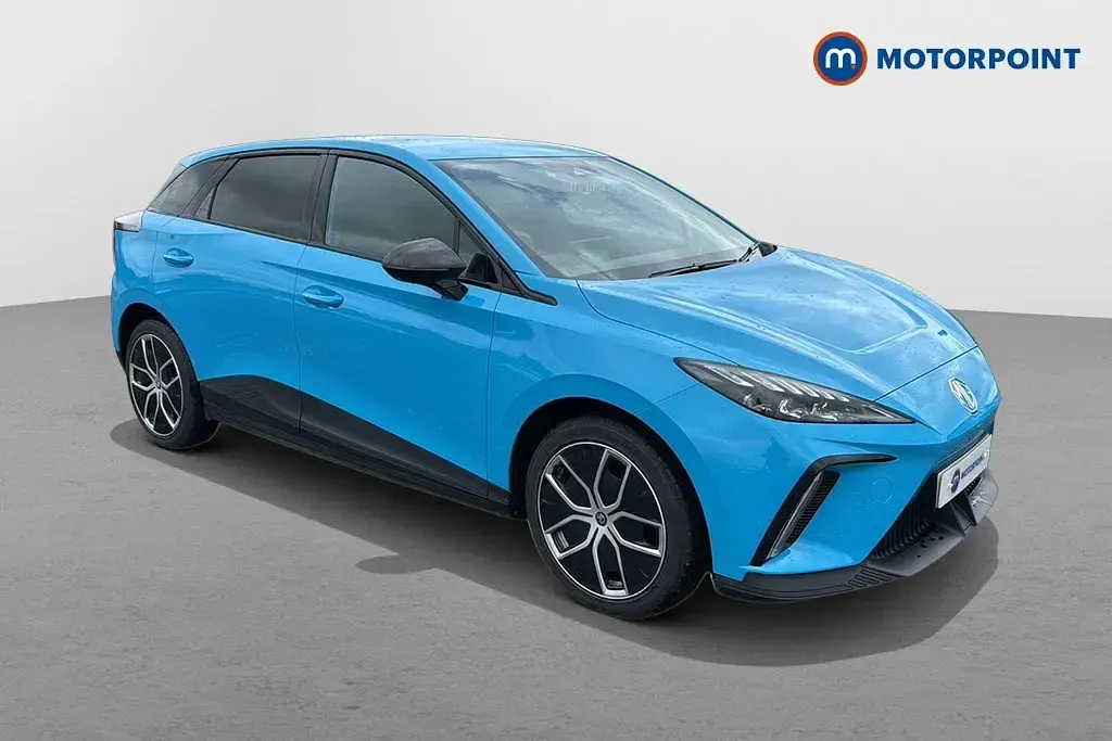 Begagnad MG MG4 EV Trophy 319 kW (435 HK) 2024 Halvkombi